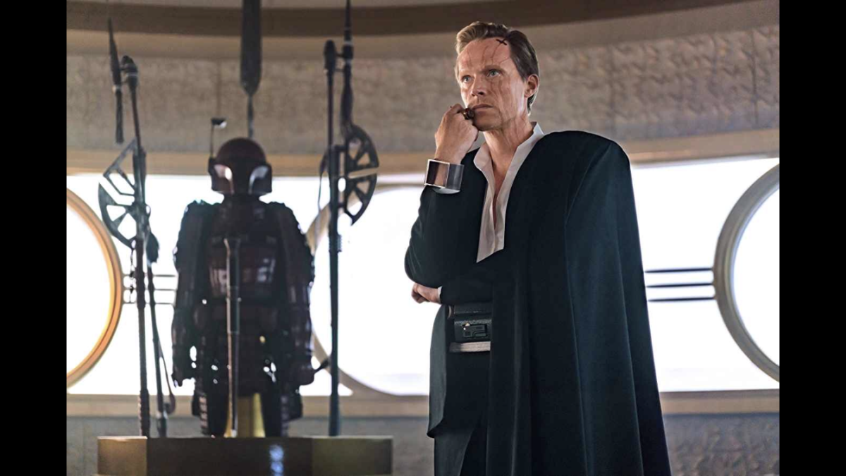 Paul Bettany as crime lord Dryden Vos, a forgettable and generic villain.
