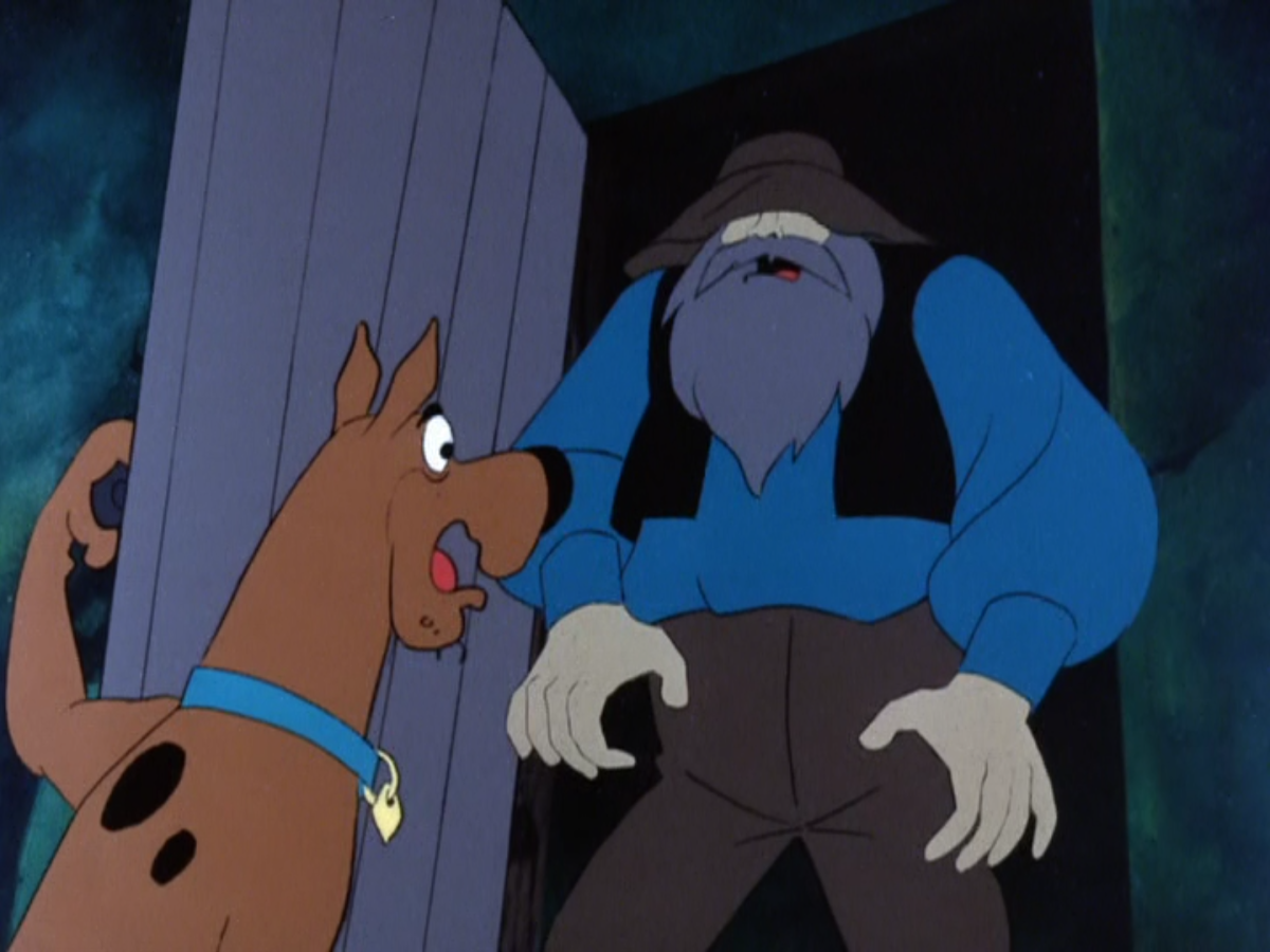 Scooby surprised by the Miner Fourty-Niner