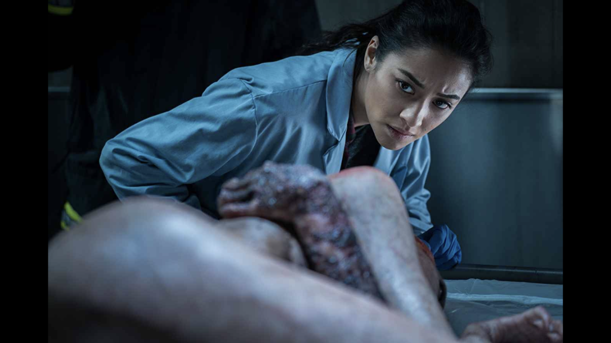 movie-review-the-possession-of-hannah-grace