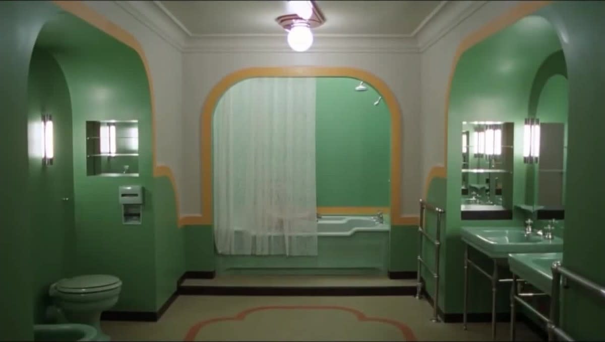 impossible-to-overlook-set-design-in-the-shining
