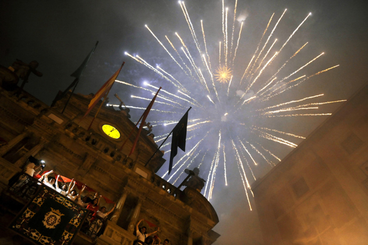 The San Fermin Festival: What Is San Fermin and the Running of the ...