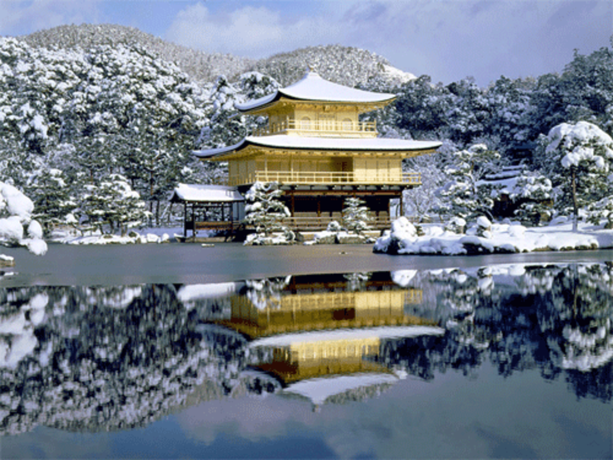 top-10-most-popular-tourist-attractions-in-japan-2013