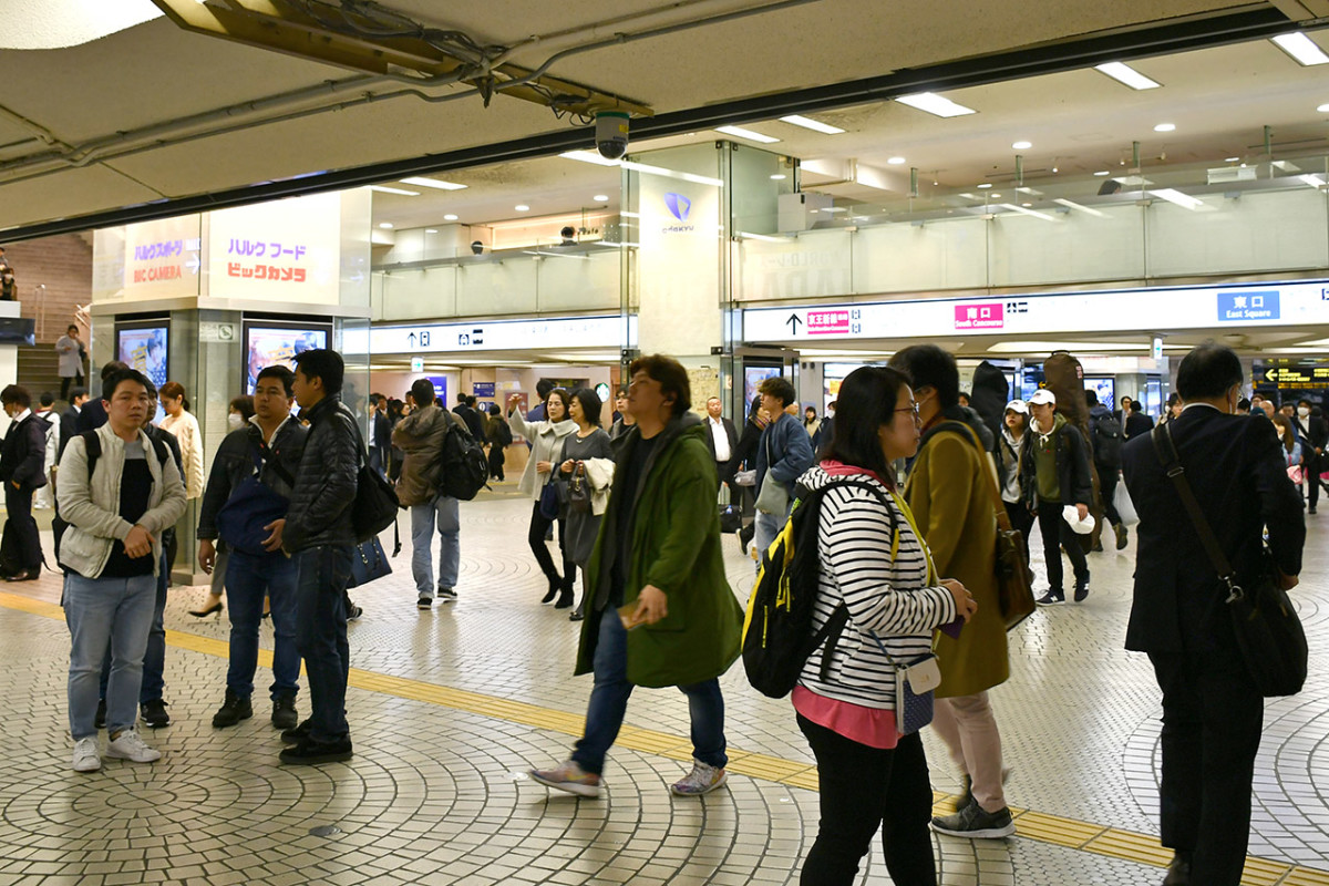 JR Ikebukuro Station at 10 pm, on a Tuesday.
