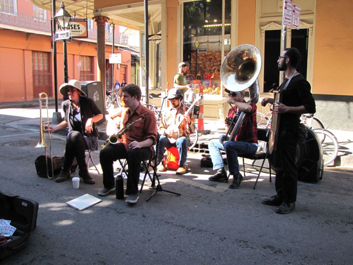 Typical street scene in the French Quarter