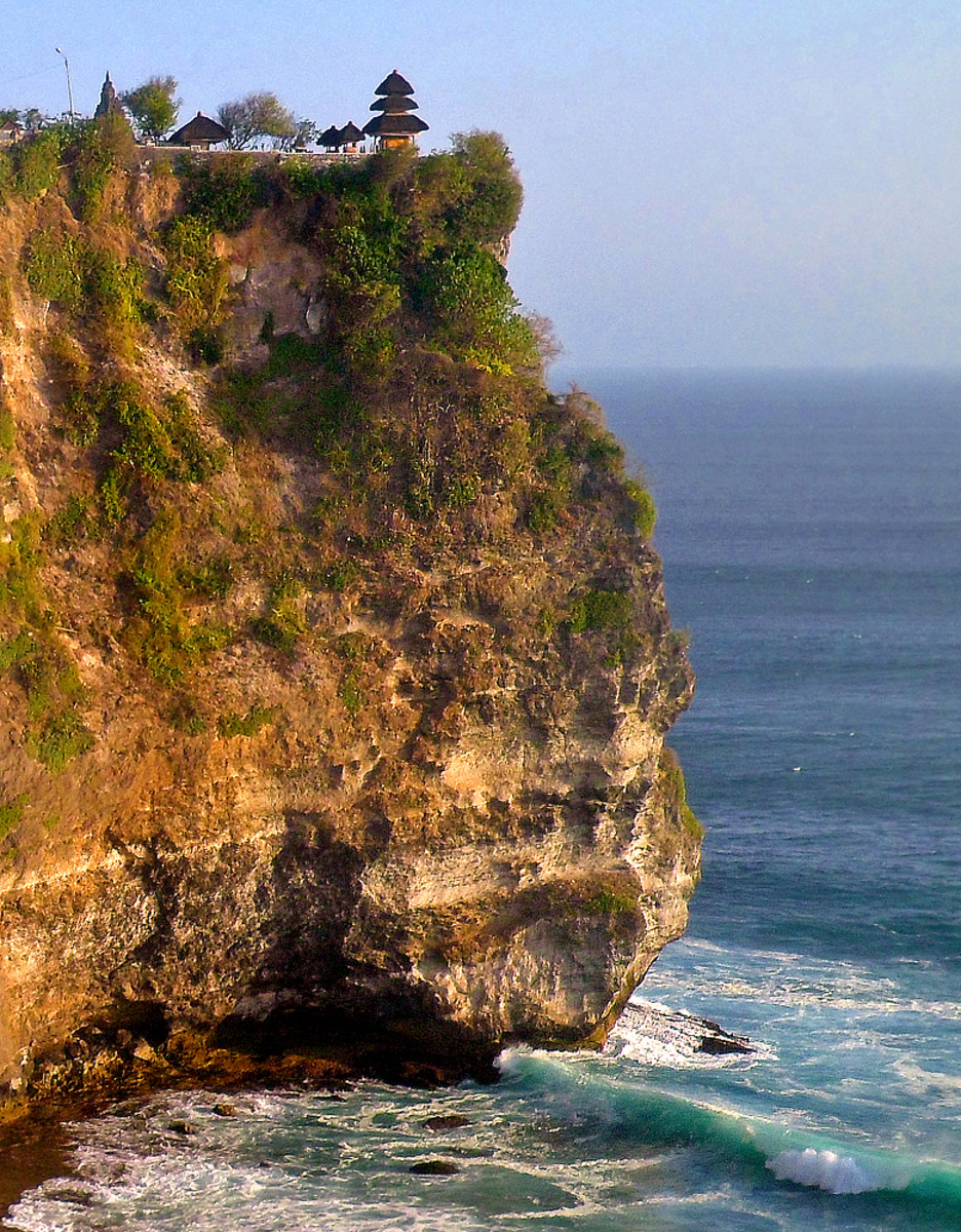 Uluwatu Temple In Bali: Where The Land Ends And The Sea Begins ...