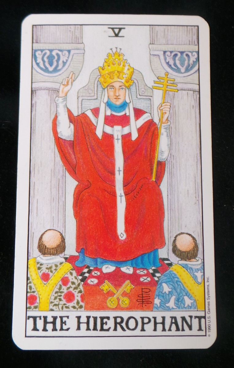 how-to-read-fives-in-tarot