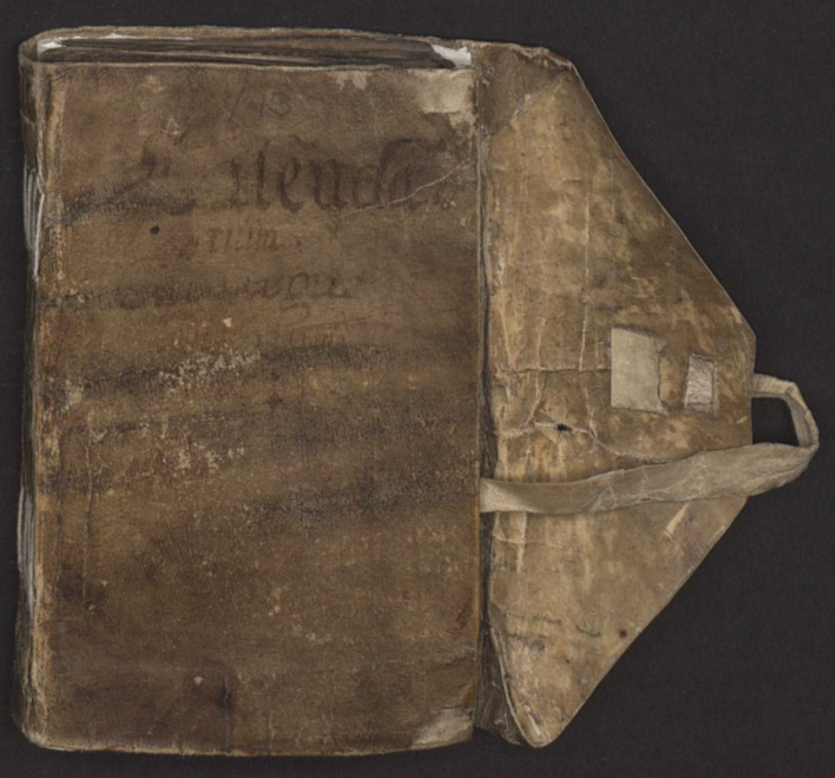 《加尔德拉克沃》，翻译成“小魔法书”，出版于1670年