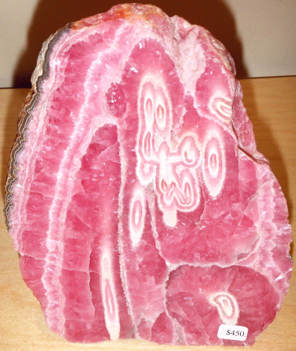 Rhodochrosite is a powerful healer of emotional issues and pain. 