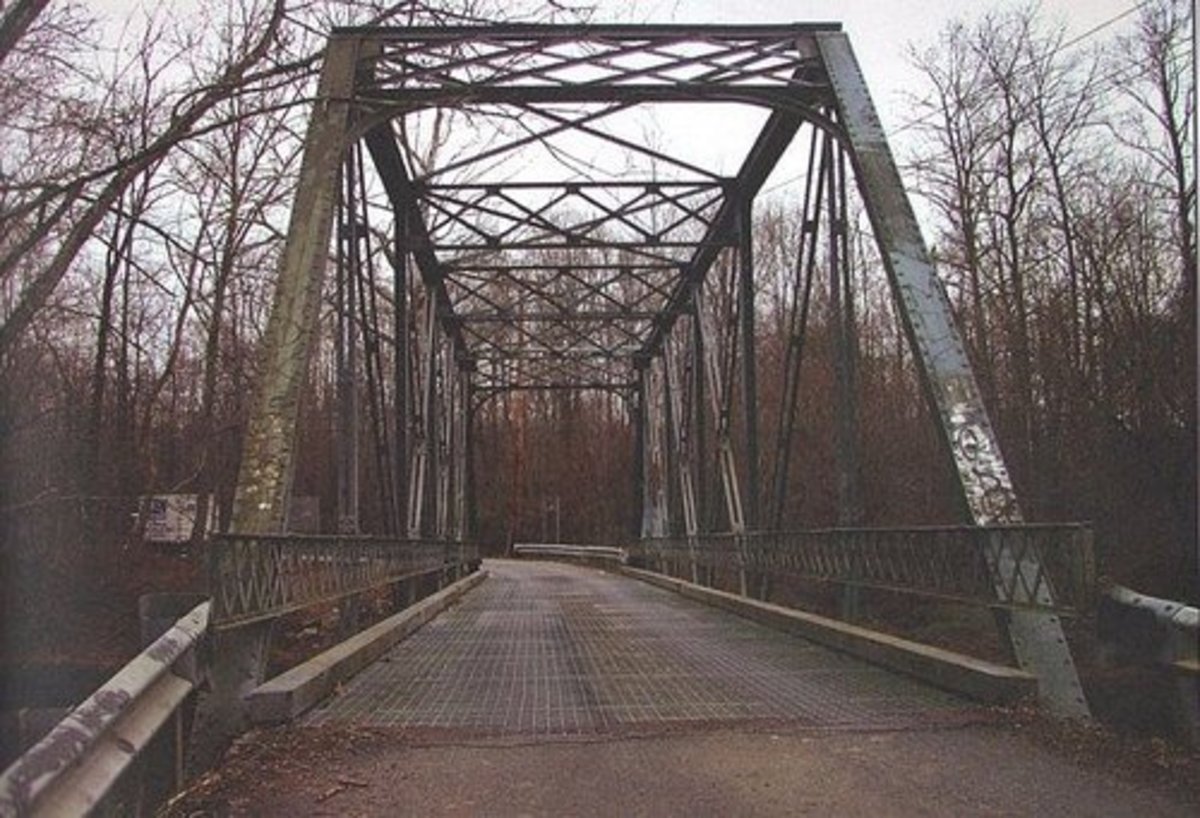 Governor's Bridge Road