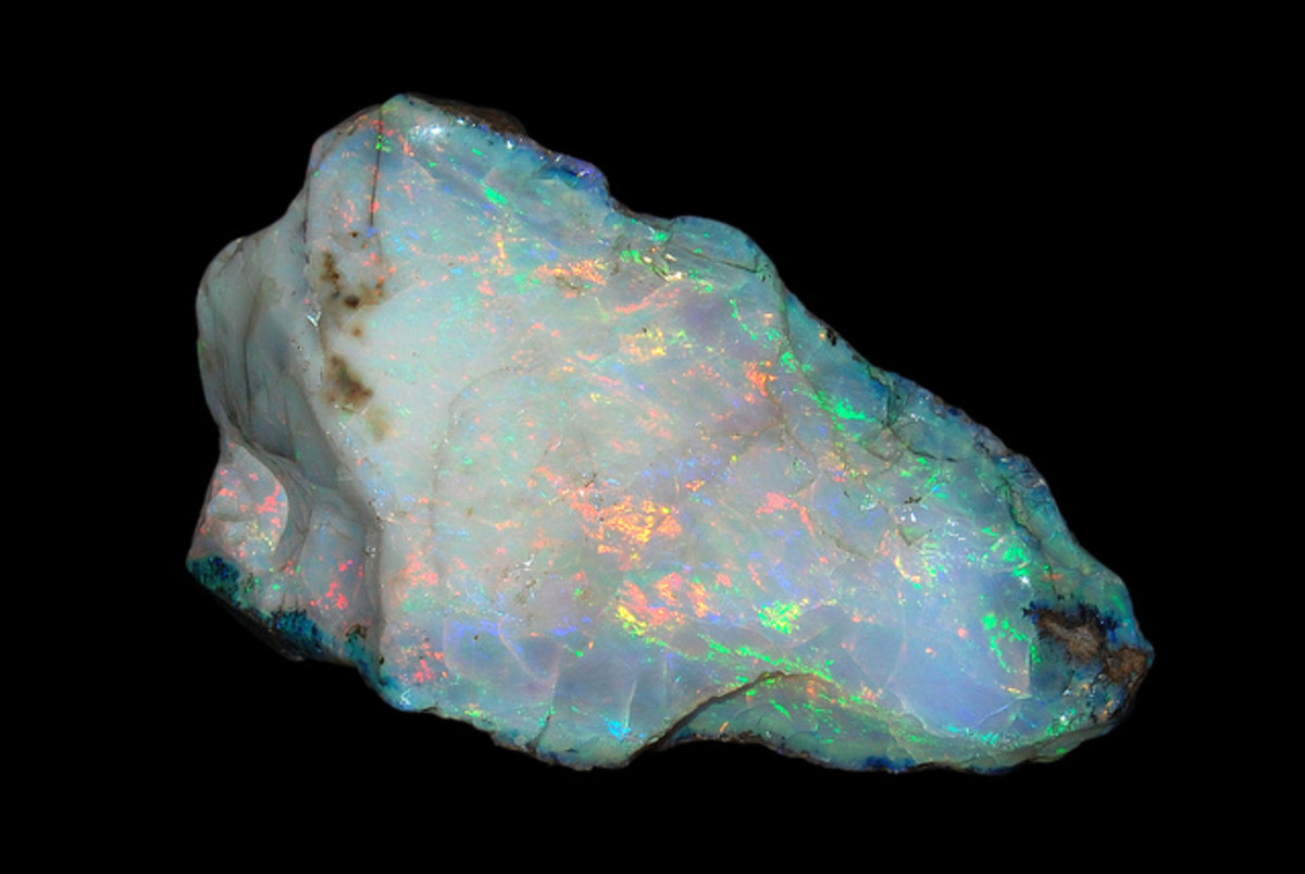 A raw piece of opal crystal. Raw or tumblestones are both effective in healing. 