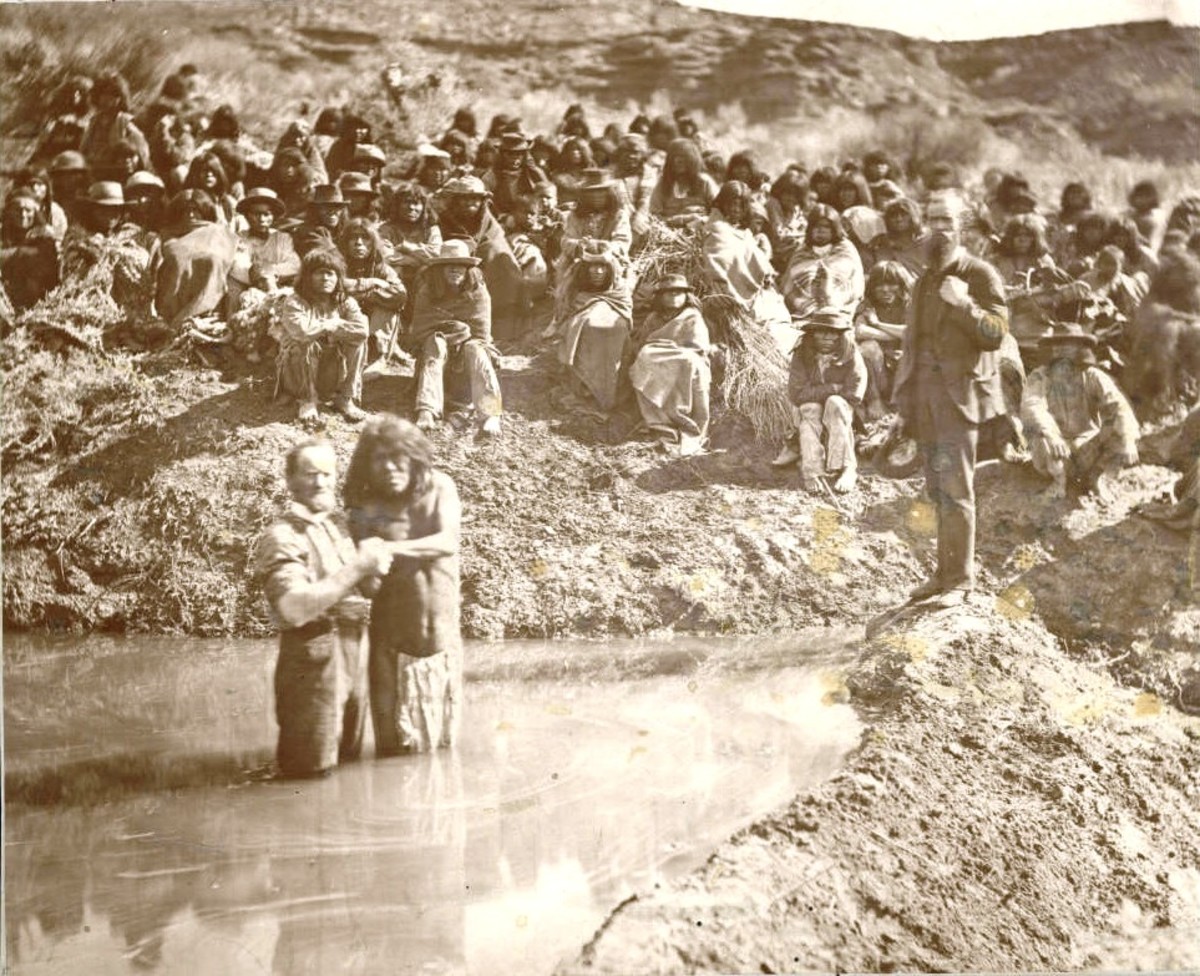 1875年犹他州印第安人Shivwits的洗礼。