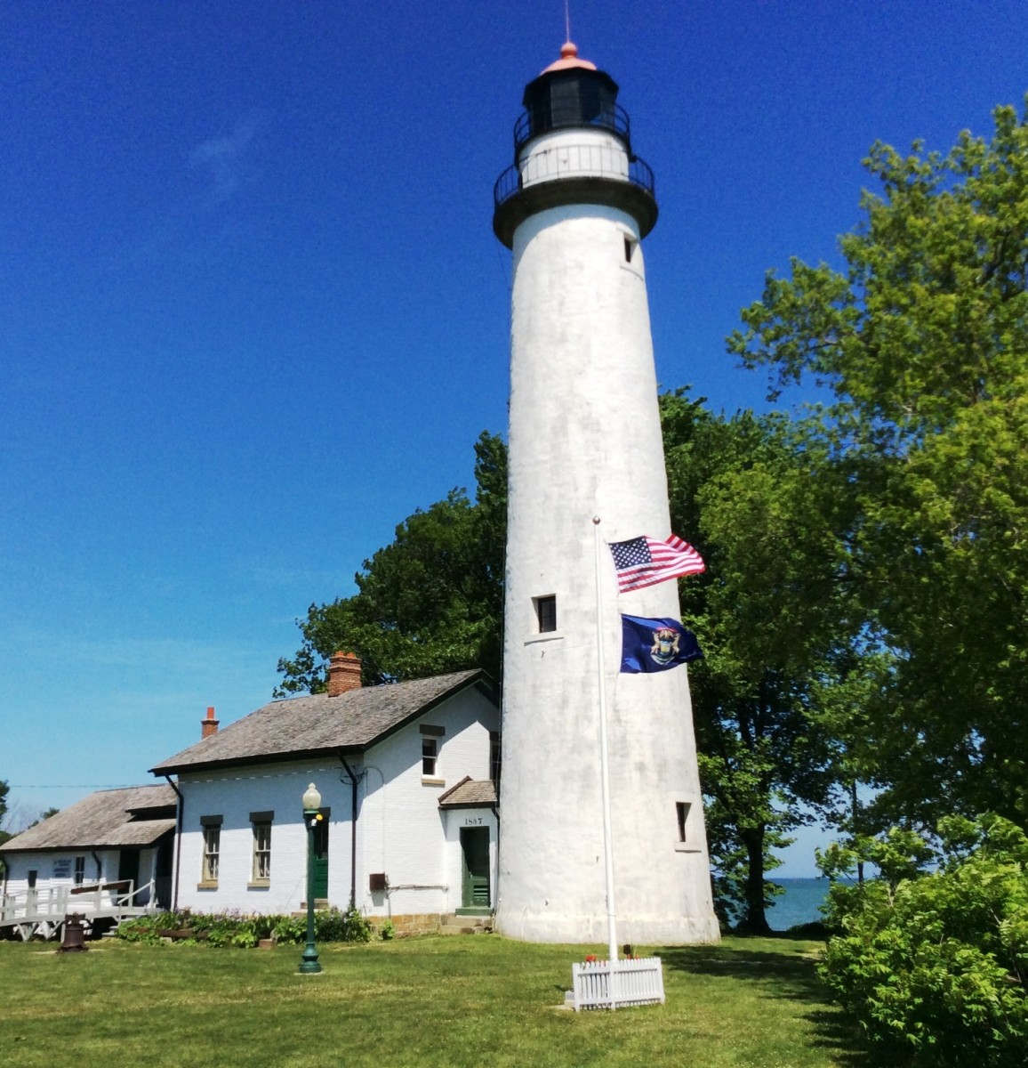 THe Pointe Aux Barques Lighthouse is haunted by the widow of the lighthouse keeper.