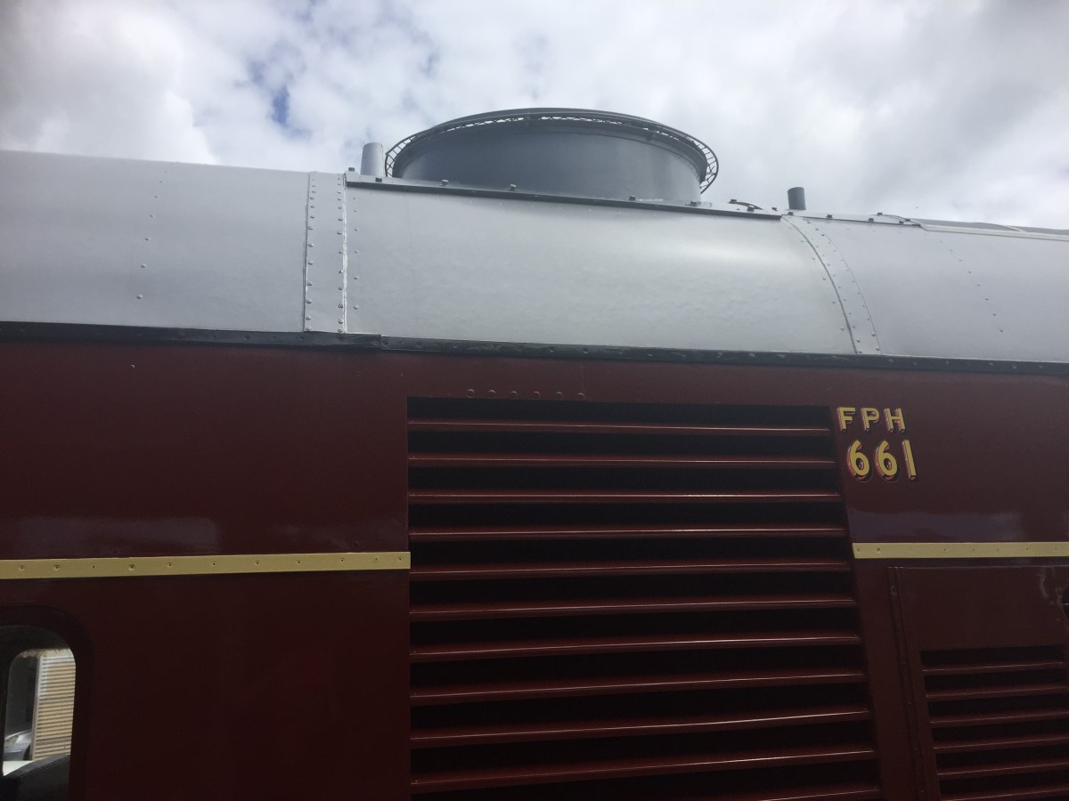 The number of each carriage on the solar train is displayed on the side, and on the front. In the video above, for instance, you can clearly see the 661 painted high up on the front.