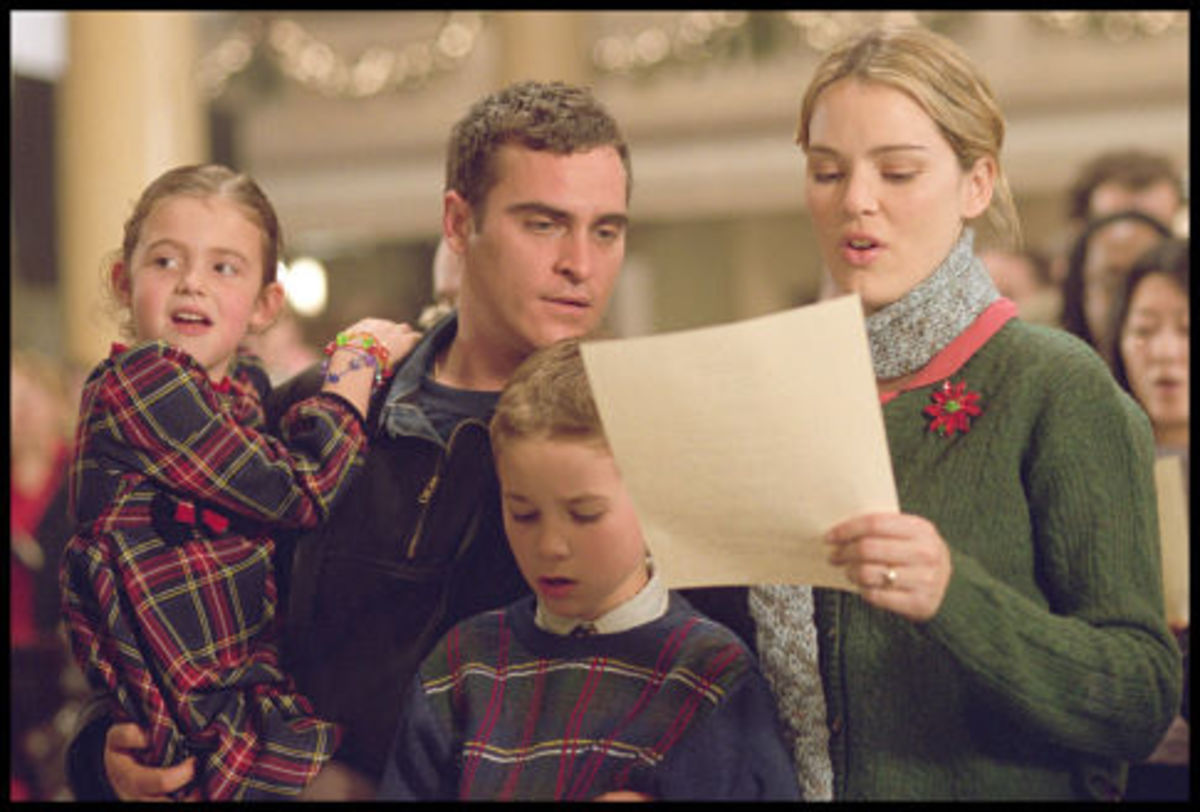 important-christmas-scenes-in-non-christmas-movies