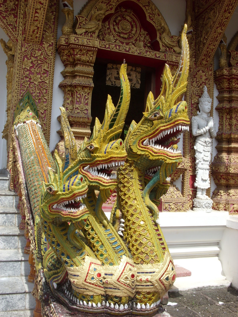 Thai Buddhist Temple Art Artifacts And Architecture Wanderwisdom