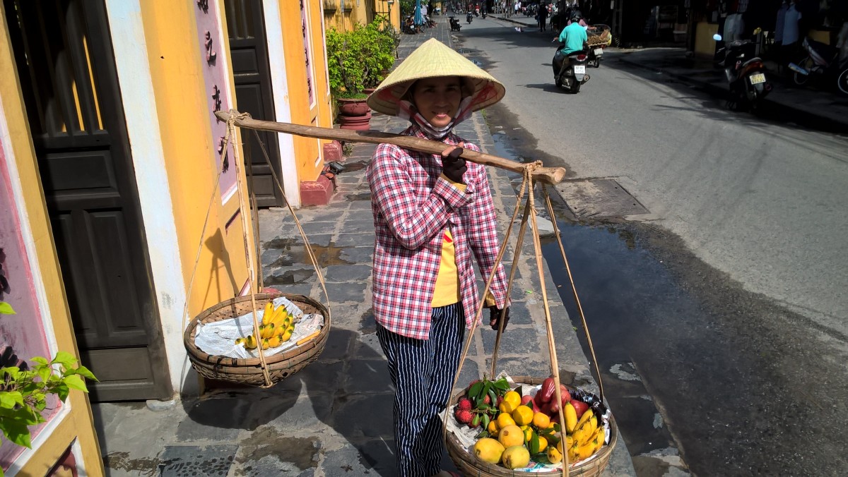 Guide of Vietnam: Street markets in Vietnam