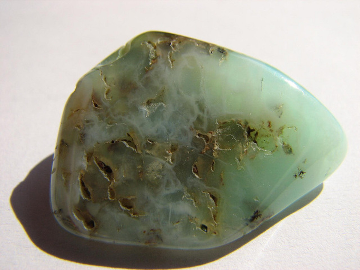 Chrysopase is an excellent crystal for personal growth.