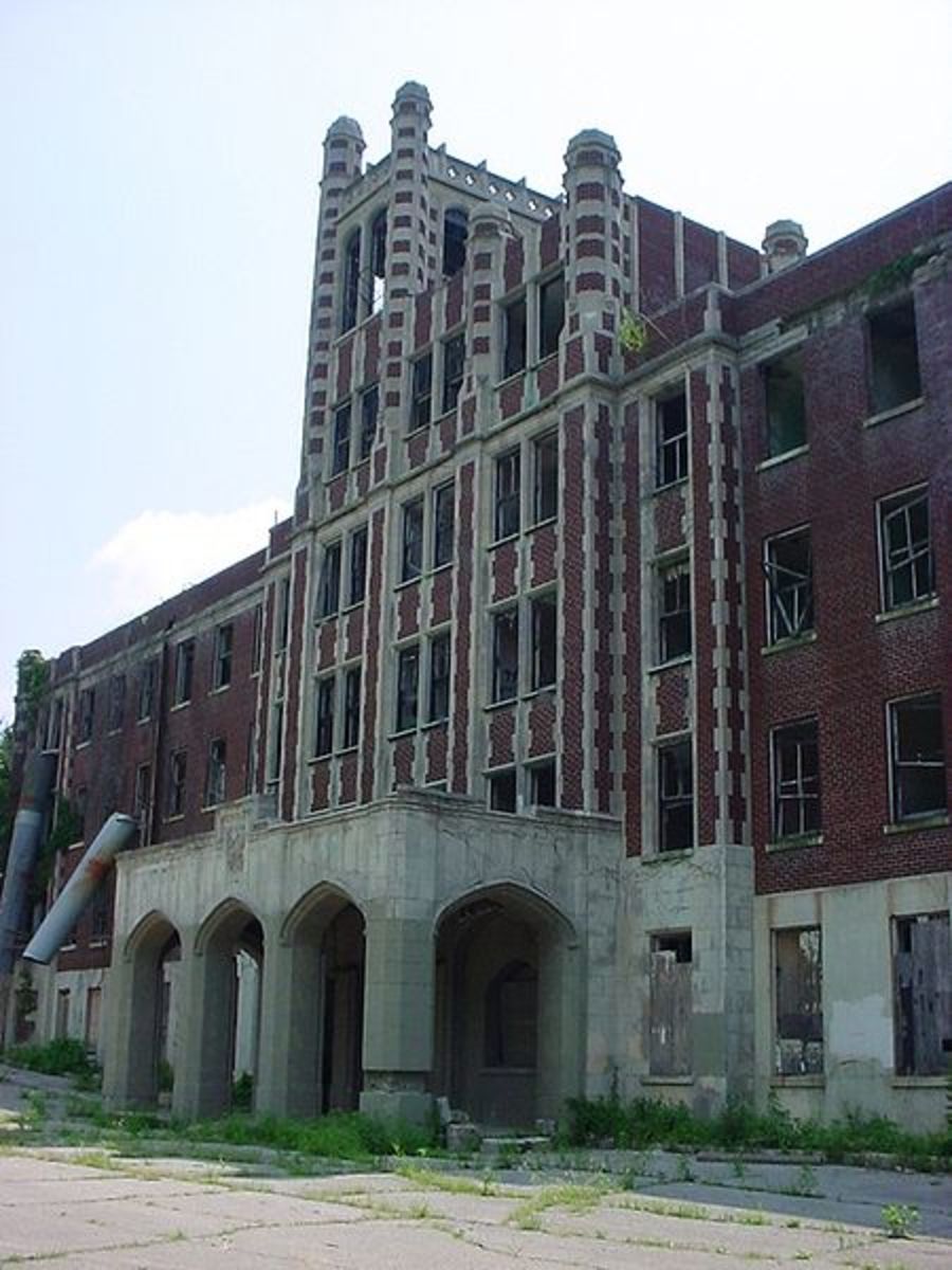 韦弗利山疗养院,在美国最闹鬼的医院之一。
