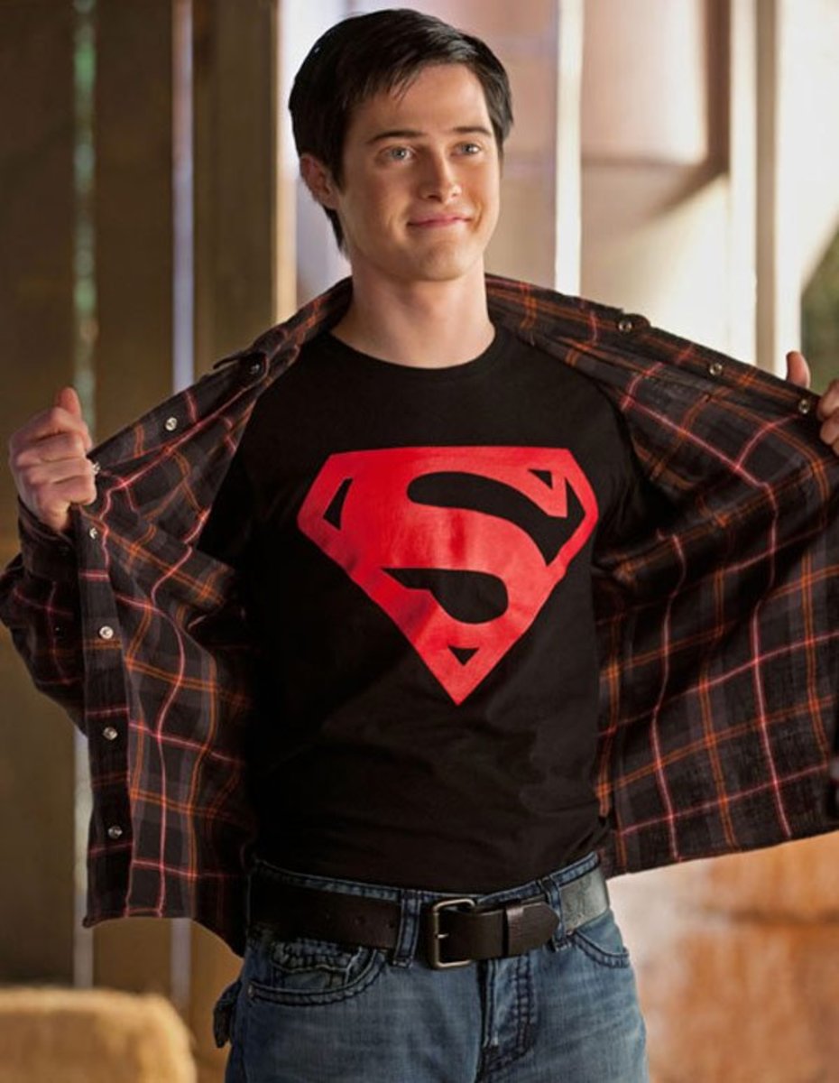Lucas Grabeel as Connor Kent / Superboy? 