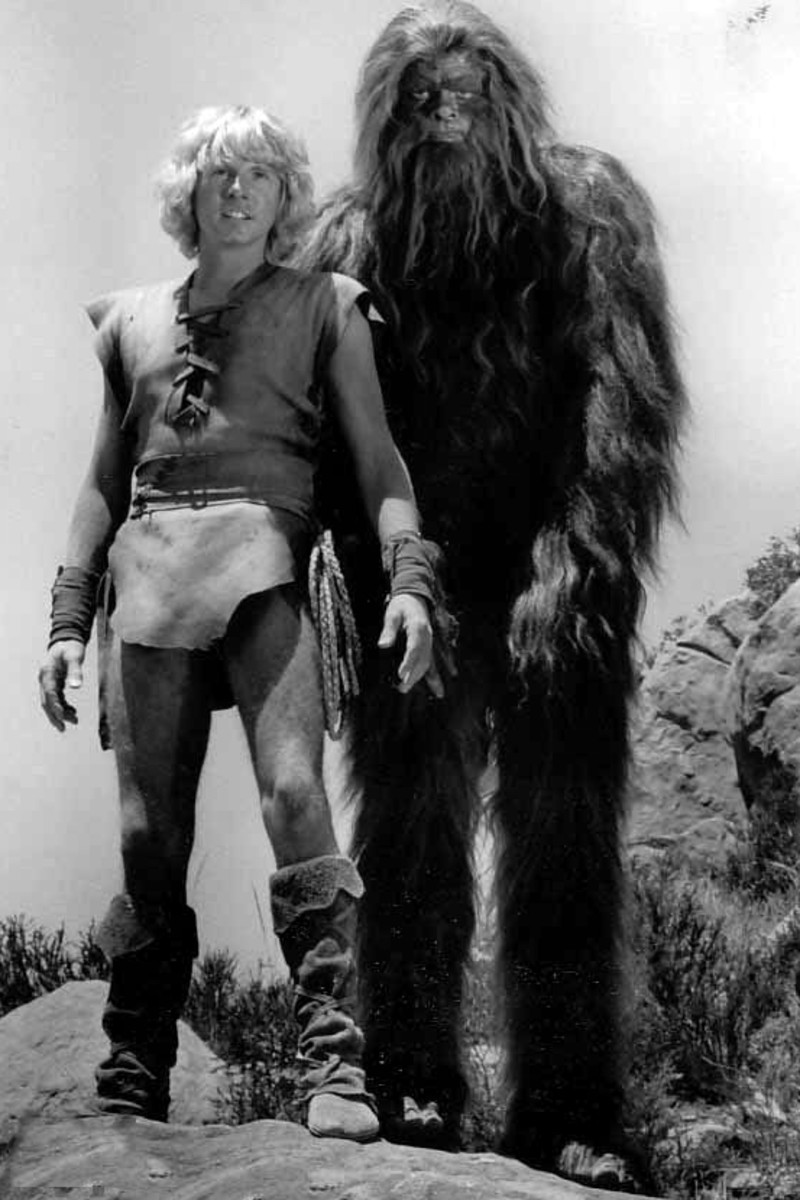 Vintage and rare publicity photo for "The Krofft Supershow's Bigfoot and Wildboy."