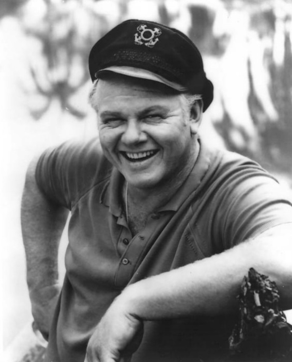 Alan Hale played Jonas Grumby, better known as The Skipper.
