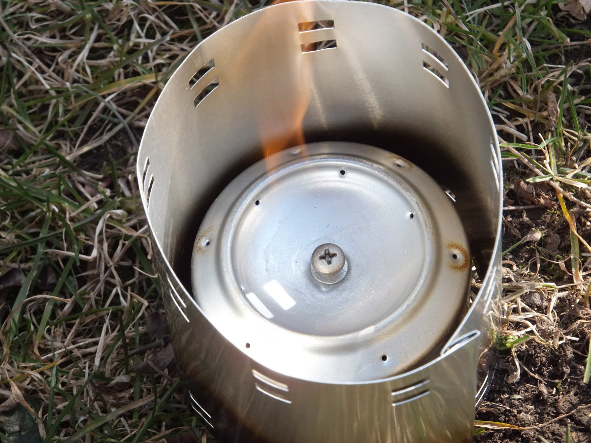 Windscreens add effectiveness to alcohol stoves.  