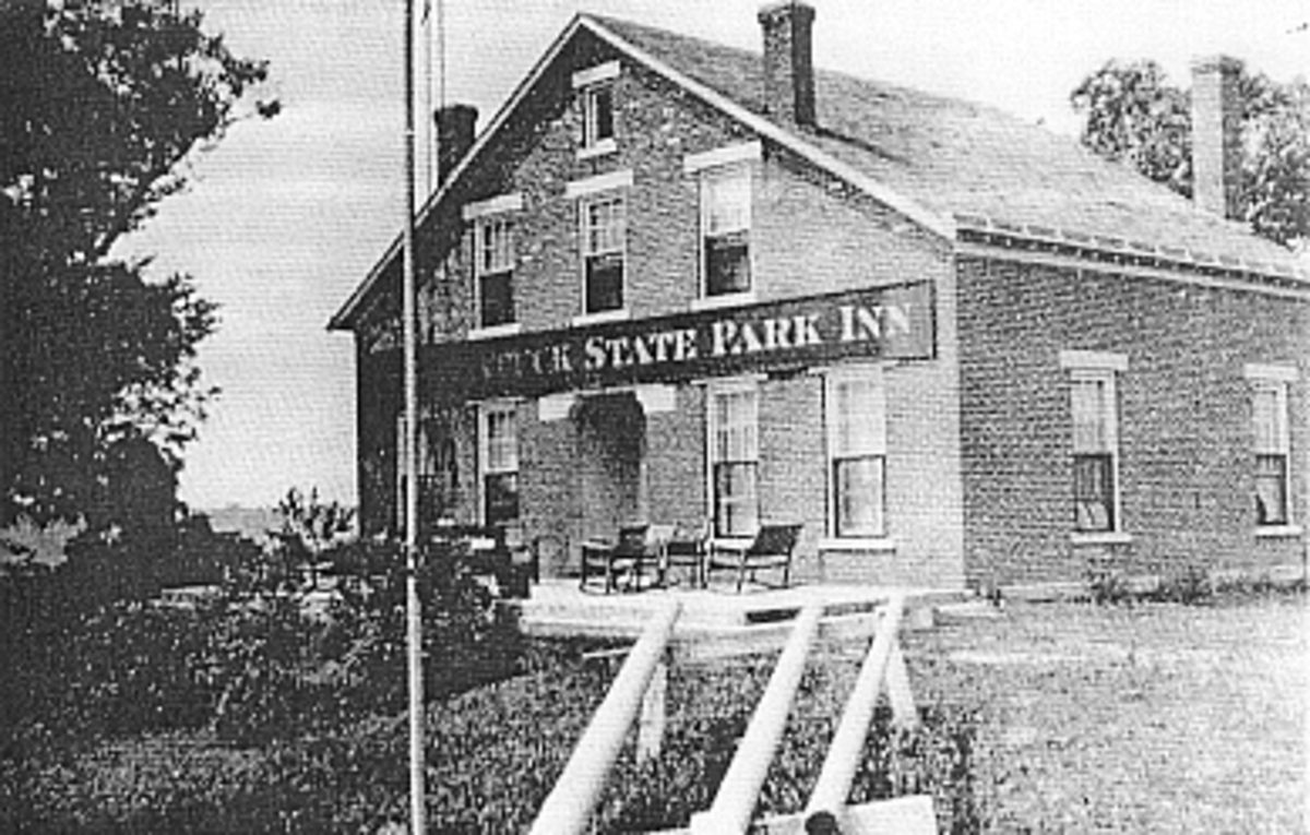 The William Read Home served as the Muscatatuck State Park Inn.