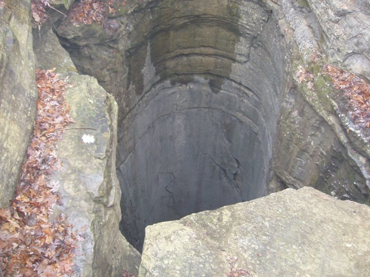 Looking into the Natural Well in Monte Sano State Park