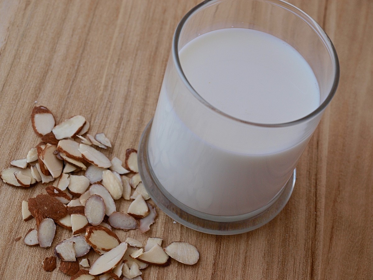 Almond milk adds a little protein to your oatmeal and is a great option for those who don't digest dairy well.