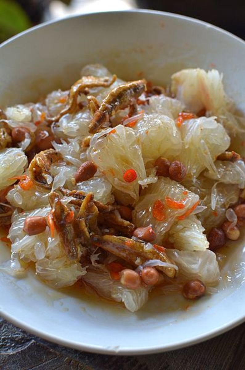 Yum Som-O is a refreshing Thai salad.