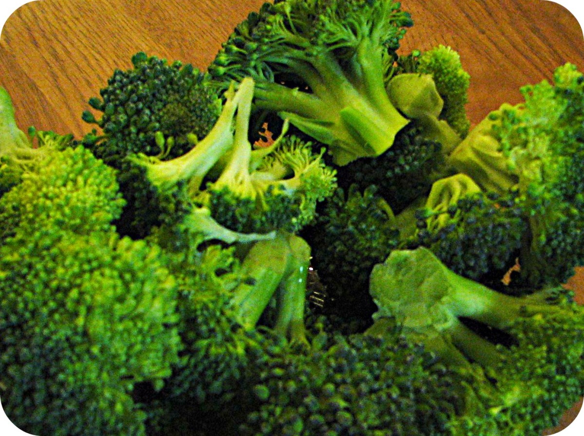For ageless and smooth skin, let broccoli make a regular appearance in your diet.