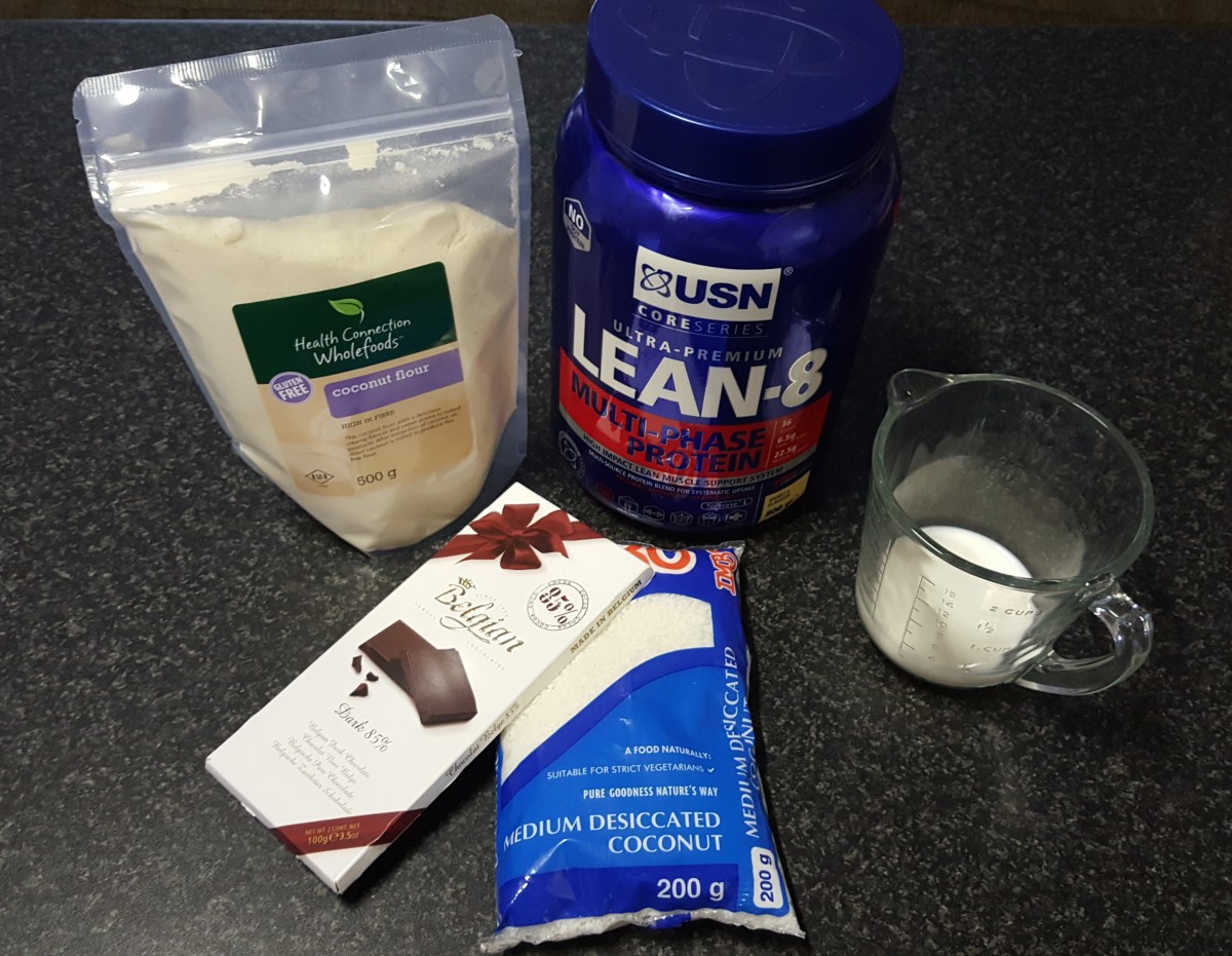 How to Make 5Ingredient CoconutChocolate Protein Bars CalorieBee