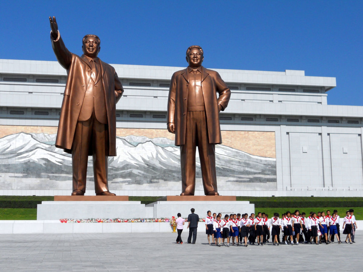 Featuring Kim-Il-Sung and Kim-Jong-Il.