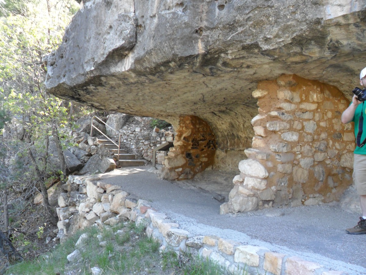 Cliff Dwellings on the Island Trail Cliff Dwellings on the Island Trail