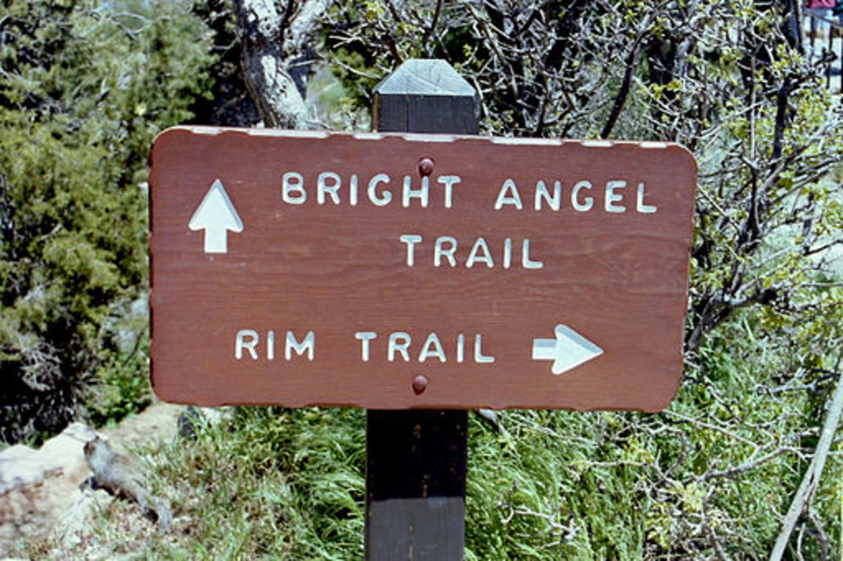 Day Hiking Bright Angel Trail, South Rim, Grand Canyon National Park