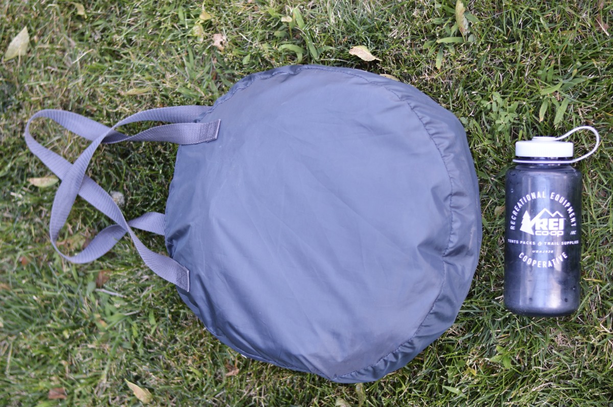 Joovy Gloo Review Packable Safe Infant Sleeping and Play Space HubPages