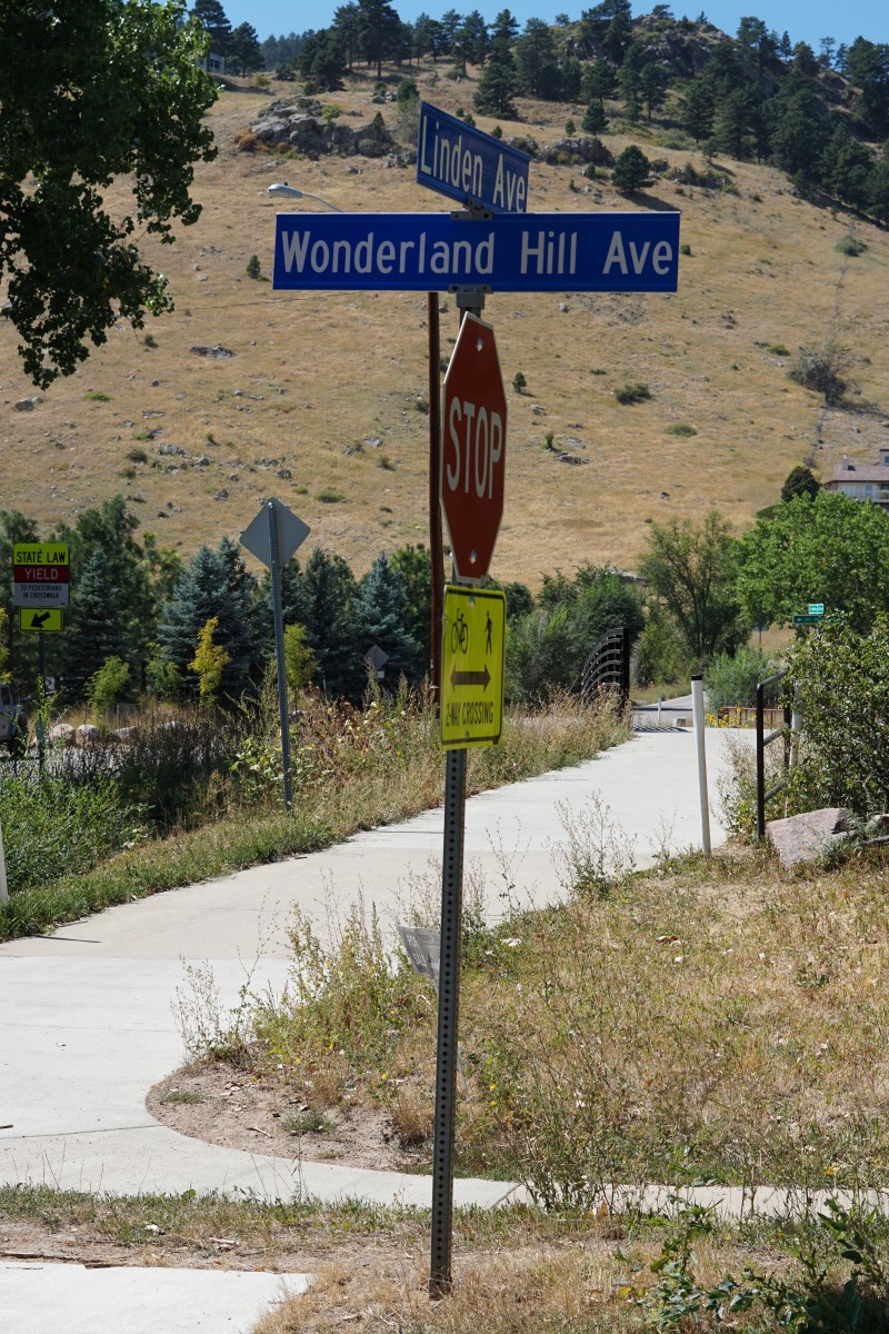 Corner of Linden Avenue and Wonderland Hills Avenue