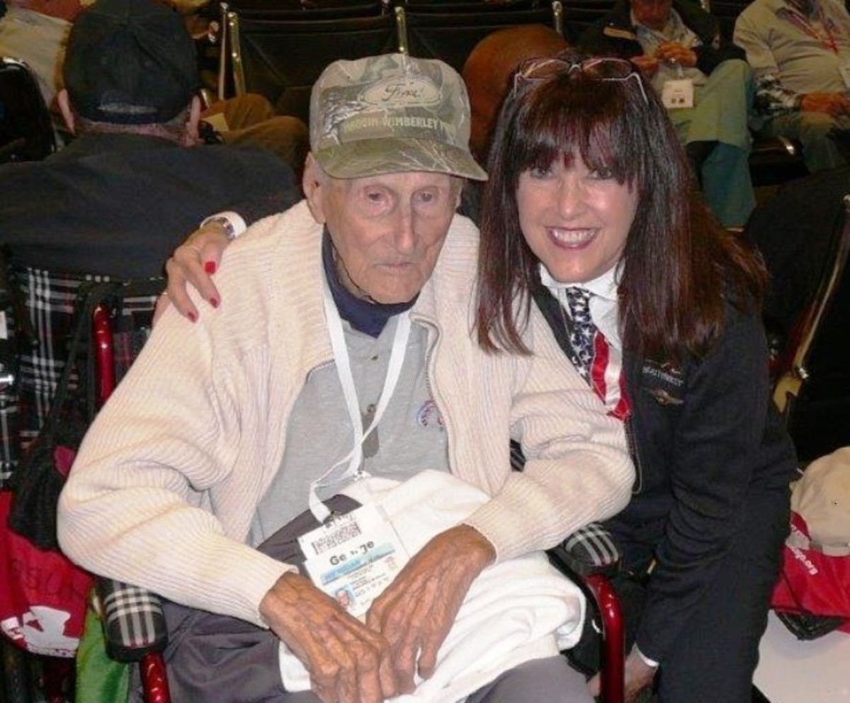 "Meet George, 103 year-old WWI Veteran on an Honor Flight from Dulles to Chicago Midway