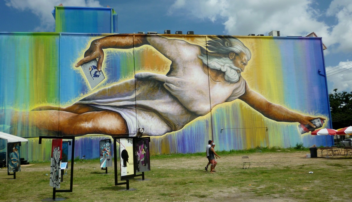 New Mural Pays Homage To Space City With Cosmic Canine – Houston