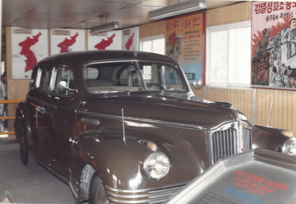 Kim Il Sung's car. Kim Il Sung's car.