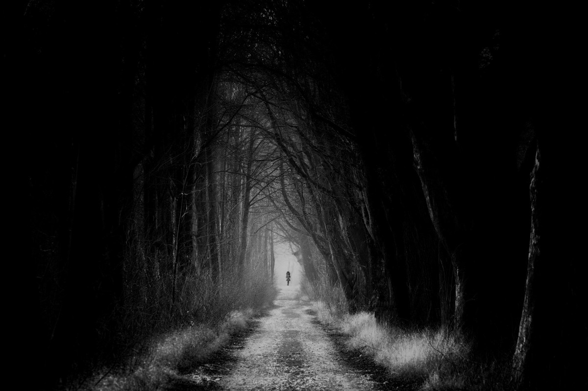 dark-spooky-horror-poetry