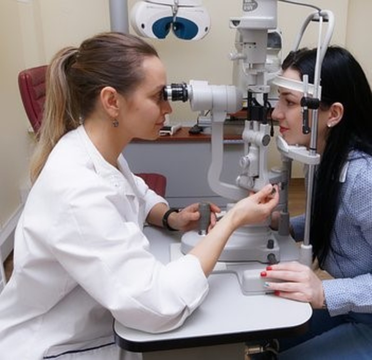 A typical examination of the eyes carried out by an Optometrist.