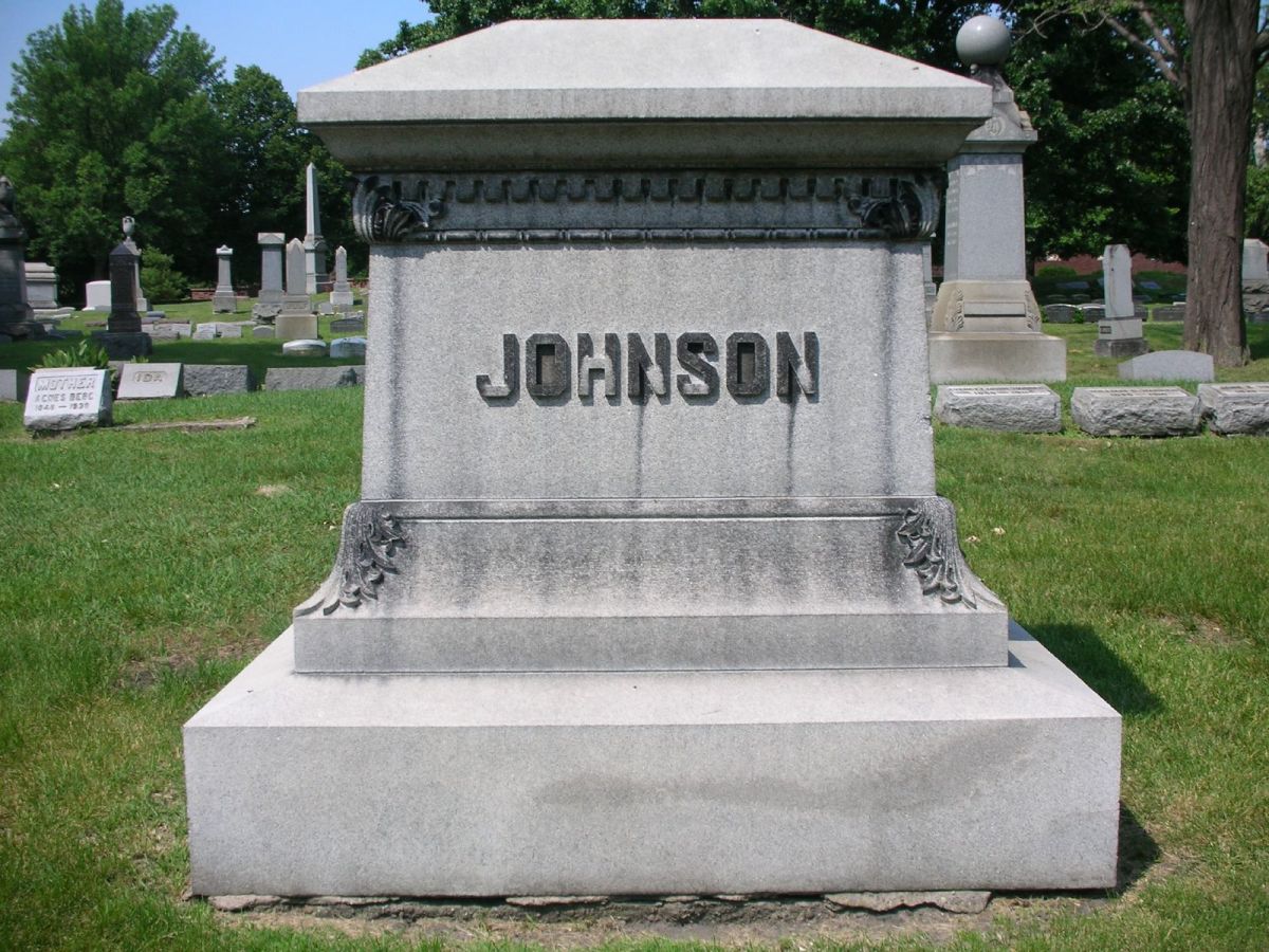 JOHNSON, JACK WIRE PHOTO (GRAVE MARKER) – JO Sports Inc.