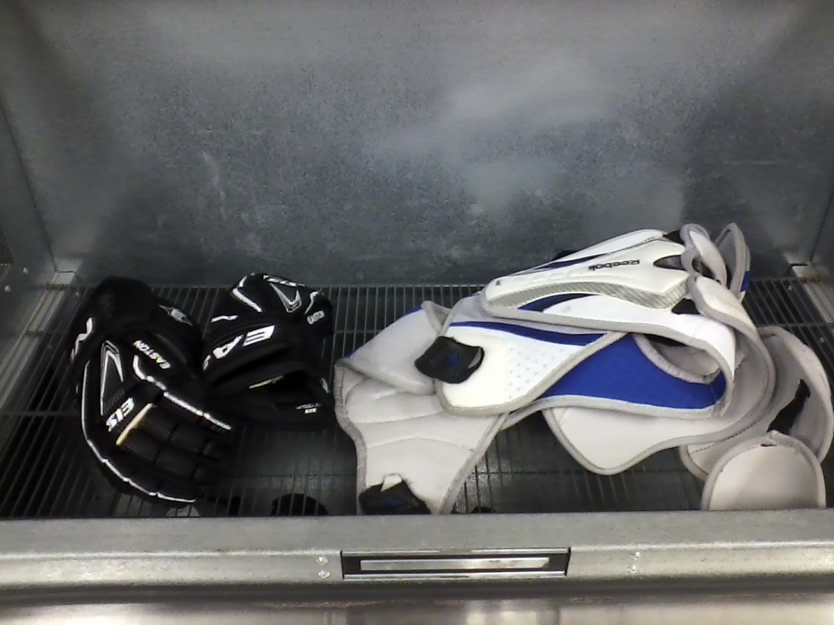 how-to-get-rid-of-the-hockey-gear-smell