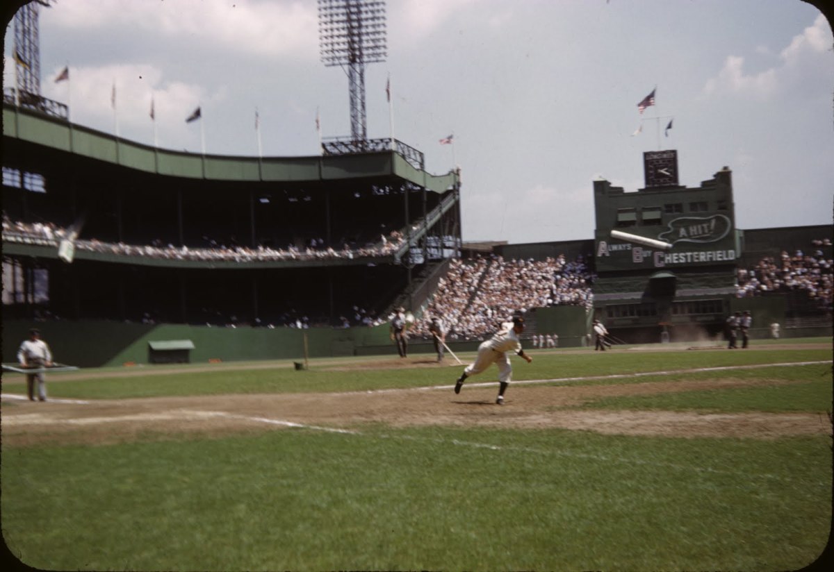 Deep to Right: MLB's First All-Black Outfield - HowTheyPlay