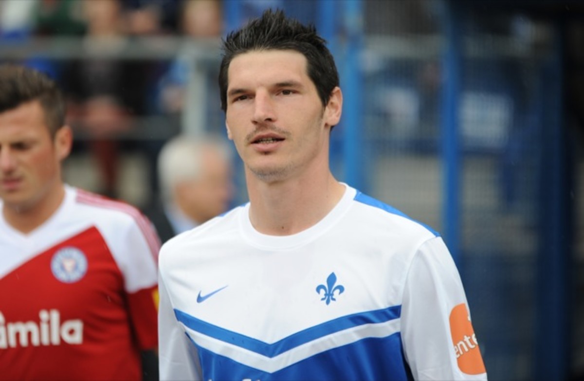 A key acquisition during the summer of 2013 for SV Darmstadt 98 was forward Dominik Stroh-Engel, having come from SV Wehen Wiesbaden. Stroh-Engel scored 27 goals in 2013-14 3. Liga, a record that still stands to date.