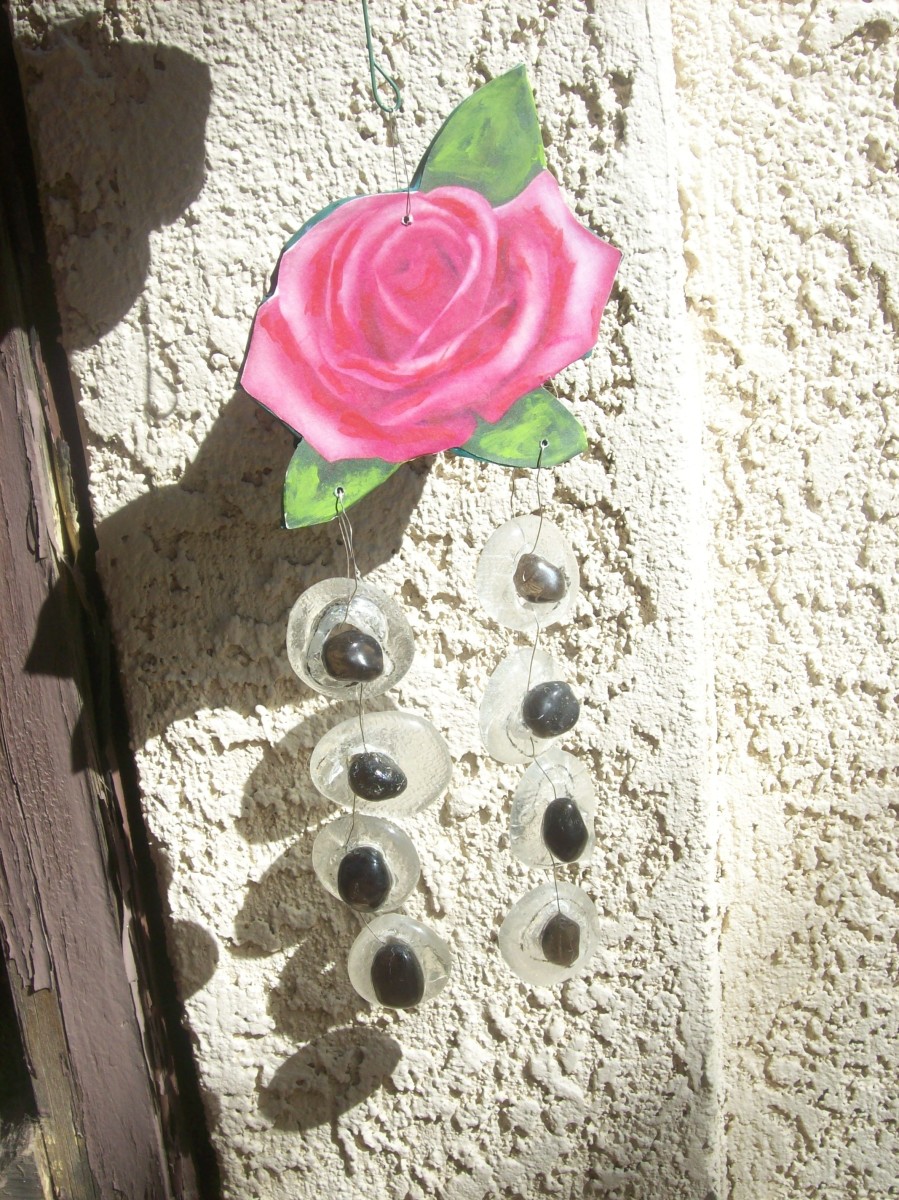 Rose stands for the birth month of June.