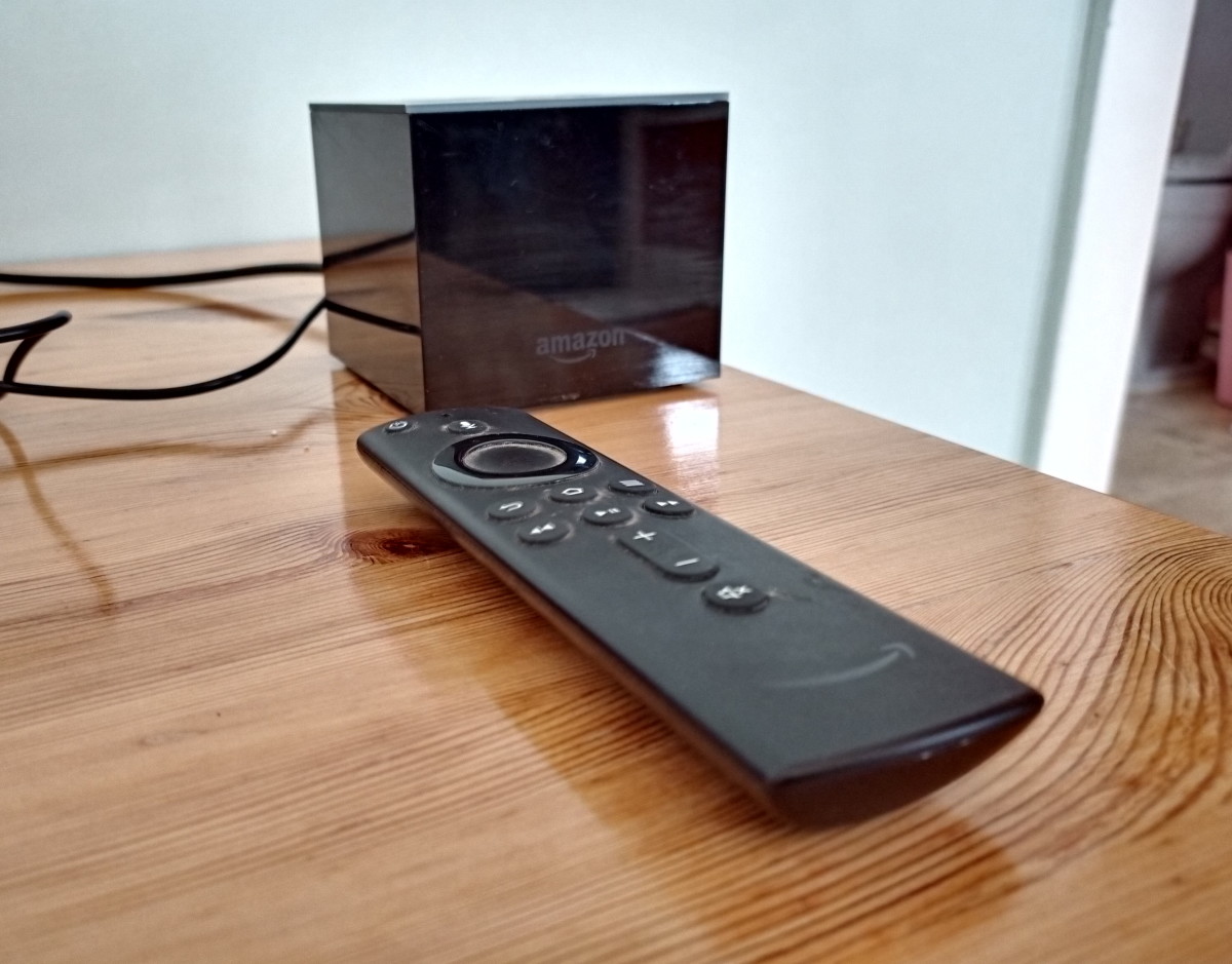 A Fire TV Cube works well with the Lepow monitor
