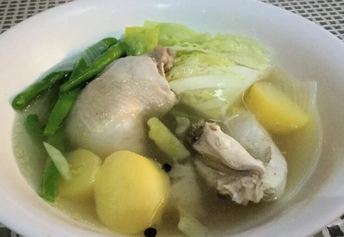 Nilagang manok is a simple Filipino chicken and vegetable soup.