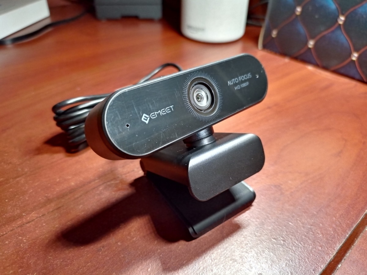 Review of the Emeet Nova Auto-Focus Webcam